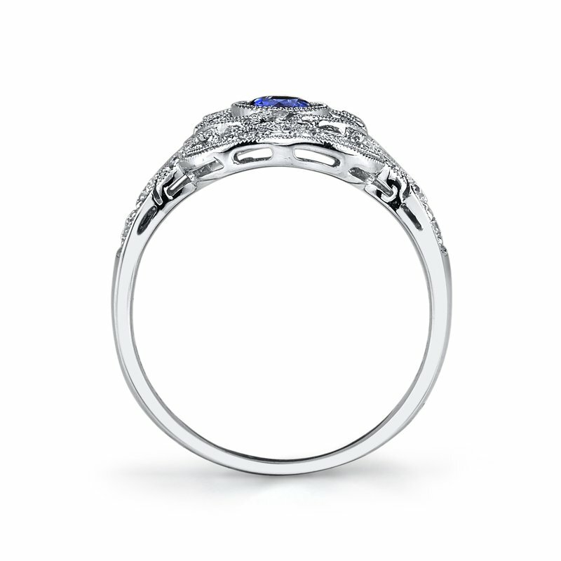 14kt White Gold Vintage Sapphire Ring