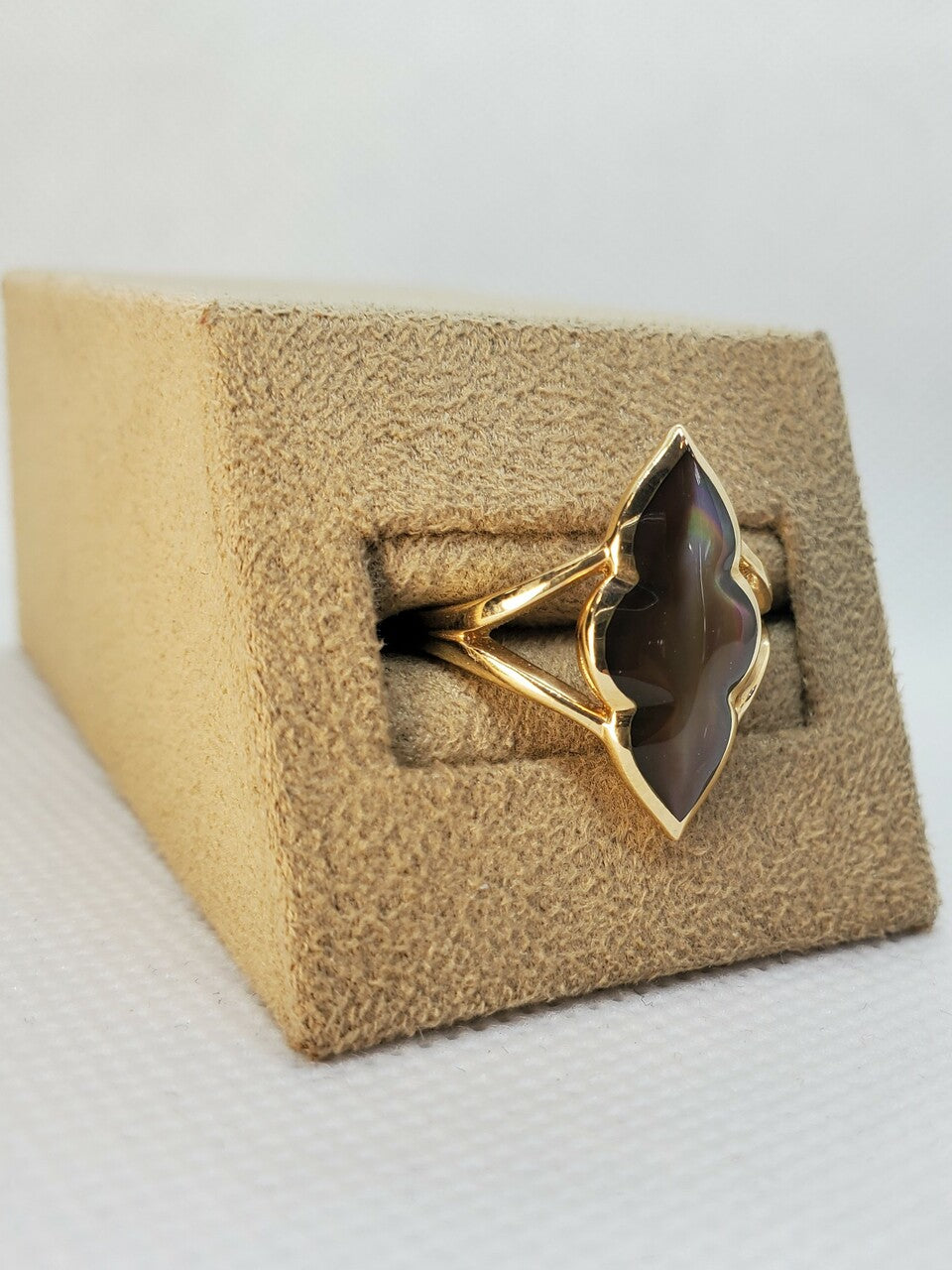 Kabana Bronze mother of pearl ring